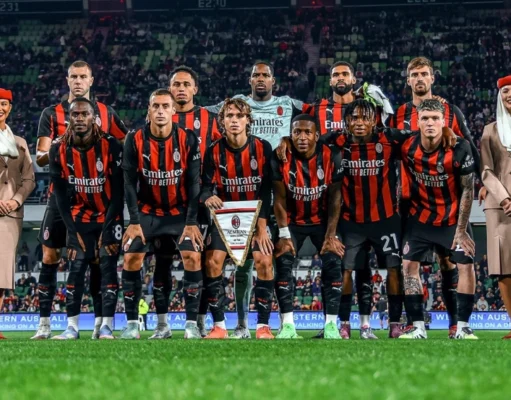 Pervis Estupiñán cumplió su primera titularidad con AC Milan