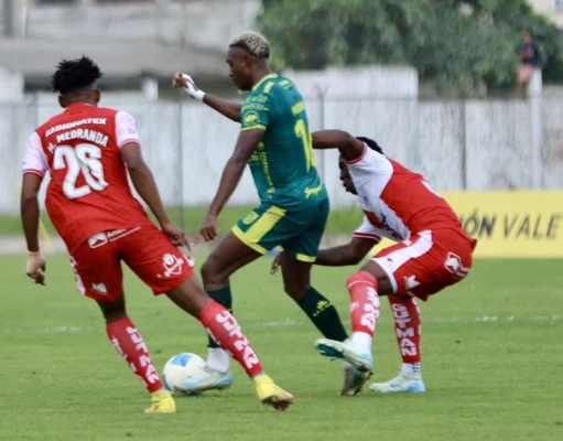 9 de Octubre en penales elimina a Técnico Universitario y avanza en la Copa Ecuador