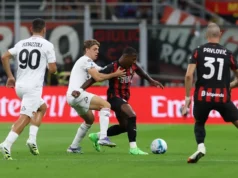 Pervis Estupiñán fue titular y puso asistencia en derrota de AC Milan