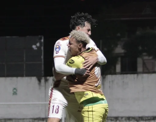 Deportivo Cuenca no tuvo problemas para resolver serie ante Baños Ciudad de Fuego