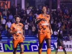 Show de goles y partidazo exhibieron Libertad y Aucas