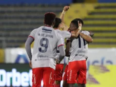 El Nacional sobre el final se quedó con el triunfo ante Vinotinto