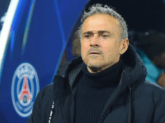 Luis Enrique DT del PSG fue operado tras sufrir un accidente