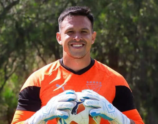 ¡SENSIBLE BAJA! Gonzalo Valle se perderá el duelo del jueves ante Palmeiras