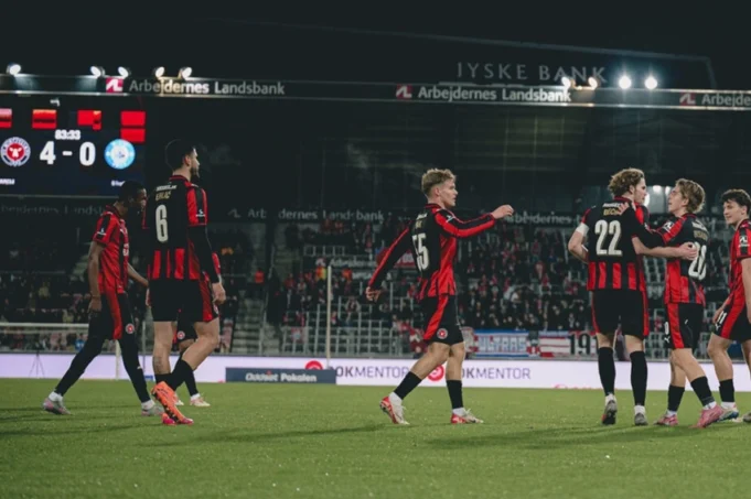 Midtylland-denil-castillo-copa-dinamarca-silkeborg