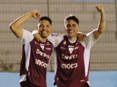 Macará propina goleada a domicilio a Delfín y va por la Sudamericana