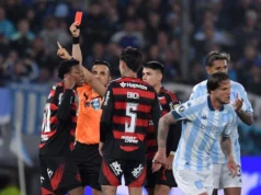 Gonzalo Plata fue expulsado y Flamengo es finalista de la Libertadores