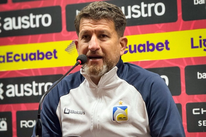 Delfin-patricio-urrutia-salida