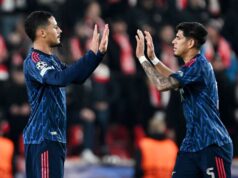 Piero Hincapié jugó 72 minutos en contundente triunfo de Arsenal