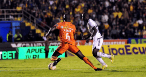 Libertad en los minutos finales rescató el empate ante Barcelona