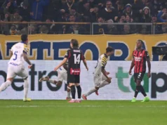 AC Milan no pudo como visitante con la vuelta de Pervis Estupiñán