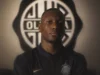 Olimpia hace oficial la llegada del lateral zurdo Aníbal Chalá