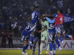Emelec jugaría con juveniles ante El Nacional