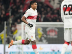 Jeremy Arévalo actuó los minutos finales en empate de Stuttgart