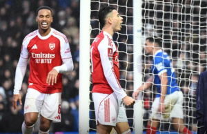 Sin Piero Hincapié por lesión, Arsenal propina goleada en la FA Cup