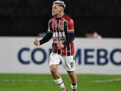 IDV presenta a su fichaje más caro: Matías Perelló