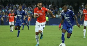Universidad Católica y Emelec NO jugarán en el Atahualpa