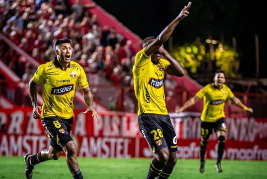 En los penales y a lo Barcelona, clasifican a la siguiente ronda de la Libertadores