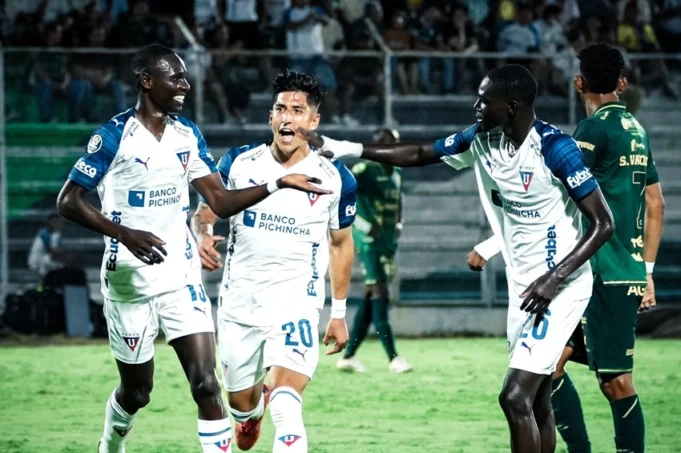 LDU_Oficial-ligapro-orense-ligadequito