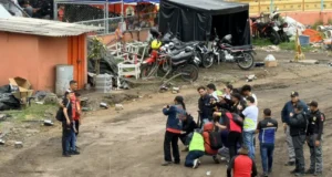 Raúl Becerra recibe emotivo homenaje al retirarse del fútbol