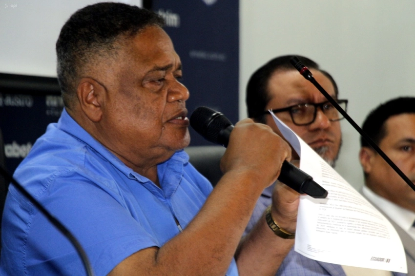 gerardo-menoscal-api-jorge-guzman-prensa-emelec