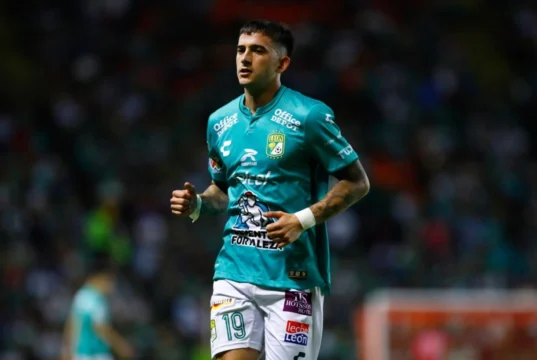 Emelec alcanza un acuerdo con el volante uruguayo Gonzalo Napoli