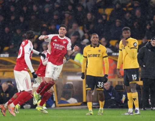 Primer gol de Piero Hincapié con la camiseta del Arsenal en la Premier League