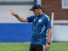 Guillermo Duró termina su ciclo como DT de Emelec