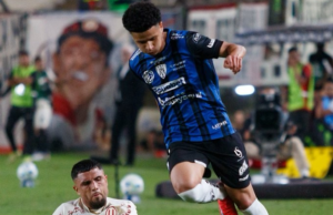 Sevilla informa de principio de acuerdo con IDV por Patrik Mercado