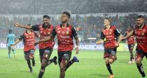 Goleada de D. Cuenca sobre Libertad lo instala en la fase de grupos de la Sudamericana