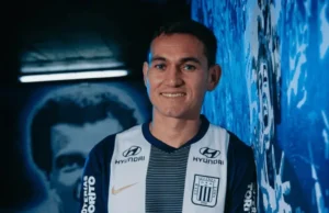 Jairo Vélez recibe su primer llamado a la selección de Perú