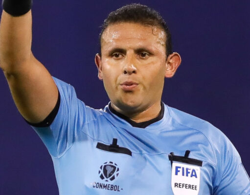 Deportivo Cuenca enfrentará a Santos con arbitraje boliviano