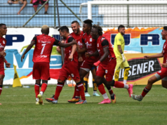 Manta se lleva el ‘clásico’ ante Delfín y sale de perdedores