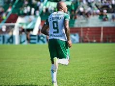 Liga de Portoviejo sobre el final se quedó con el triunfo ante El Nacional