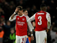 Sin Hincapié por lesión, Arsenal fue eliminado de la FA Cup