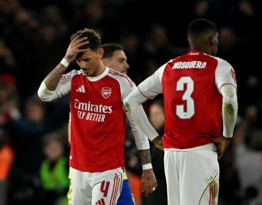 Sin Hincapié por lesión, Arsenal fue eliminado de la FA Cup