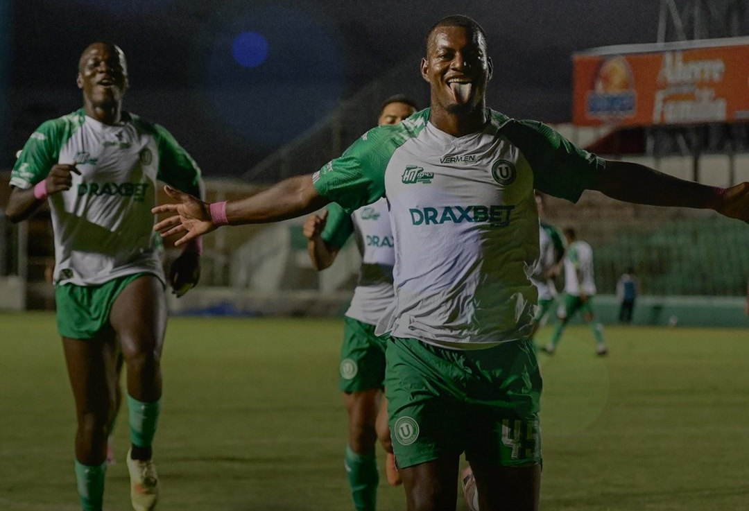 Liga de Portoviejo con goleada se mete en los 16avos de final de la Copa Ecuador