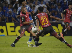 Deportivo Cuenca sobre el final venció a Emelec
