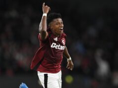 John Mercado en buen romance con las redes, marcó para Sparta Praha