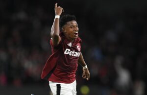 John Mercado en buen romance con las redes, marcó para Sparta Praha