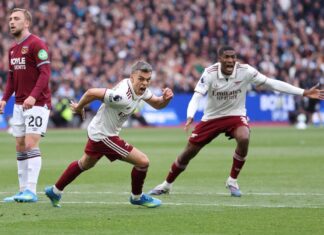Piero Hincapié recibió descanso en triunfo de Arsenal ante West Ham