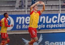 Aucas remontó y venció en casa a la Universidad Católica