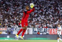 ¿AL MUNDIAL? Omar Carabalí es elegible para ser convocado por la selección ecuatoriana